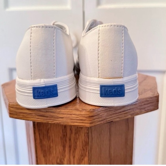 KEDS Women’s White  Leather Platform Lace Up Sneakers Size 7 - Picture 2 of 8